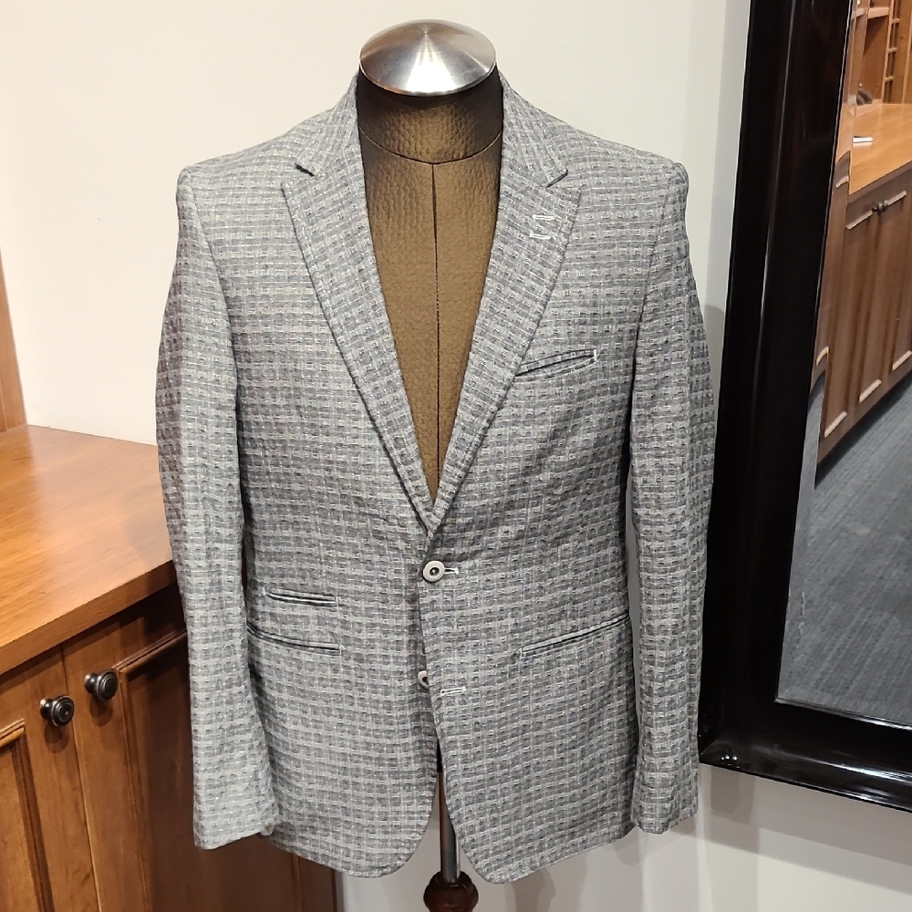 Gray Checkered Men's Blazer